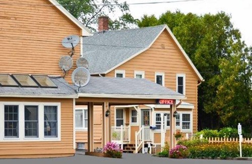 East Haven  Rutland County Hotel | Rodeway Inn Rutland