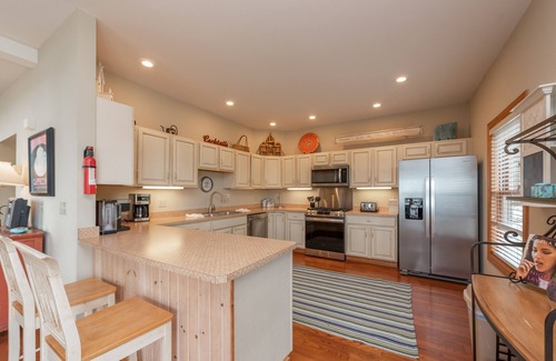 McHenry House | Slopeside Escape w/Fireplace & Deck Dining