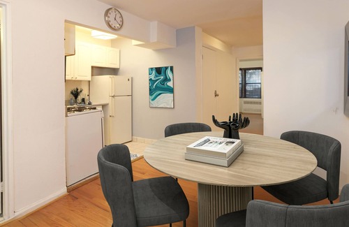 East Village Apartment | Spacious 3-bedroom apartment in Union Square