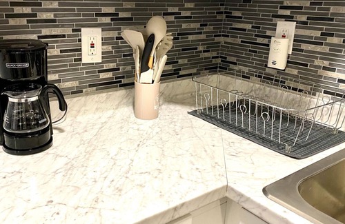 Syracuse House | Syracuse Getaway Your Home Away from Home
