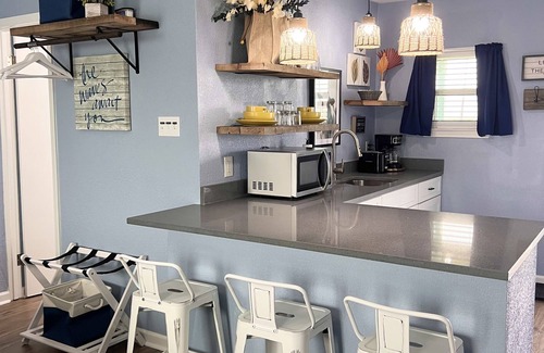 Surfside Beach Apartment | The Mark at Surfside, Apt. 7
