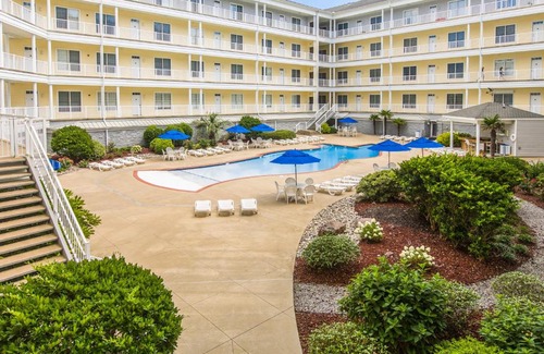 Sandbridge Hotel | The Sandbridge Dunes - After Five 117