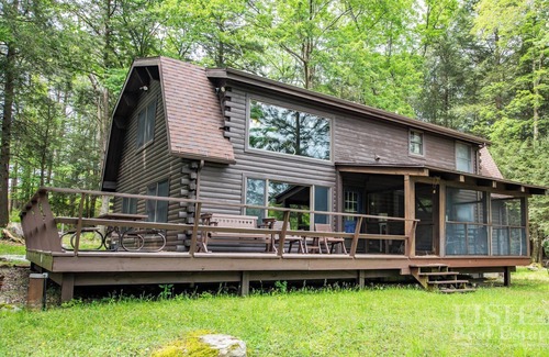 Eagles Mere Cottage | "Timber Acres" is nestled in the woods with private pond in Eagles Mere