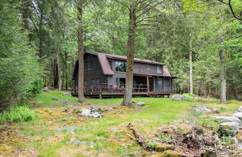 Eagles Mere Cottage | "Timber Acres" is nestled in the woods with private pond in Eagles Mere