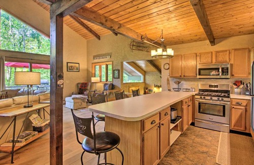 Jackson House | Updated Bartlett Home with Fire Pit by Storyland!