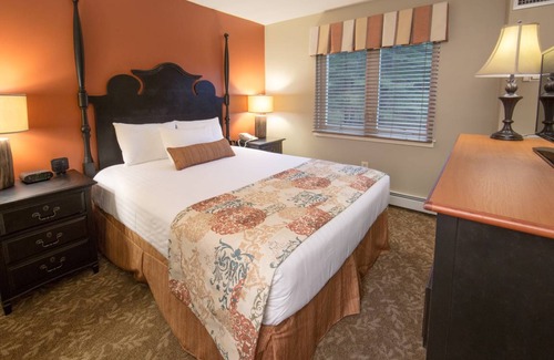 Brownsville Villa | Villa ∙ 2 bedrooms ∙ 6 guests