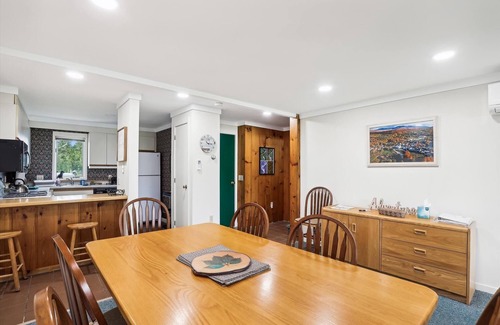 Stowe Area Condo | Village Green 10C: 2 br with a/c and resort amenities!
