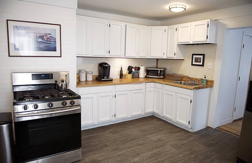 Portland Condo | Walk to Old Port ♦ West End Condo ♦ Parking