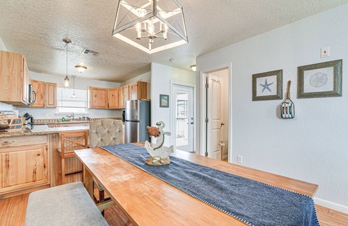 Surfside Beach House | Walk to Shore & Eats: Surfside Beach Gem w/Deck