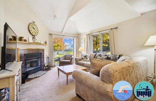 Killington House | Woods V17 2-Bed & Loft with Fireplace, whirlpool tub, and sports center