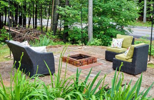 Hill House | 10 Mi to Newfoundland Lake Updated Forest Retreat