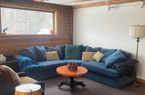 Greensboro Bend Resort | 100+ Acres and Renovated Barn for Retreats, Small Weddings, Large Groups
