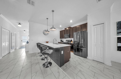 Four Corners Villa | 1010 SS - Modern Comfort Oasis