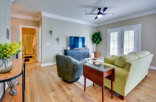 Old Irving Park Apartment | 102 m² Apartment ∙ 2 bedrooms ∙ 4 guests