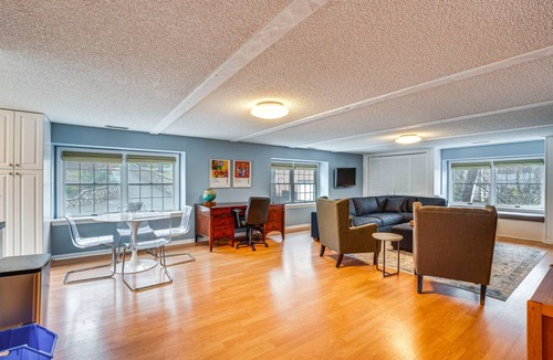 Montclair Apartment | 102 m² Apartment ∙ 2 bedrooms ∙ 4 guests
