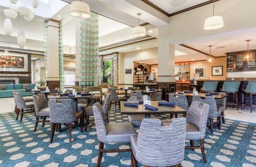 Newtonville Hotel | 107 m² Hotel ∙ 127 guests
