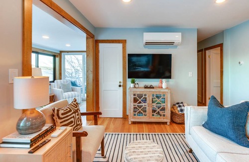 Alton Bay House | 107 m² House ∙ 3 bedrooms ∙ 8 guests