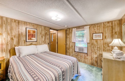 Brant Lake House | 110 m² House ∙ 2 bedrooms ∙ 4 guests