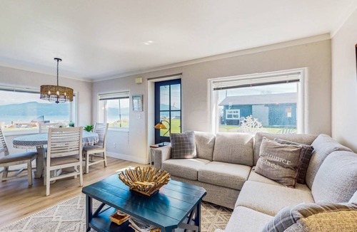 Bow House | 111 m² House ∙ 2 bedrooms ∙ 8 guests