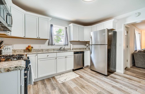 Glens Falls House | 111 m² House ∙ 4 bedrooms ∙ 8 guests