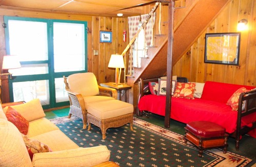 Moultonborough Cottage | 116 m² Cabin ∙ 3 bedrooms ∙ 8 guests