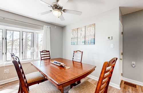 The Bays House | 119 m² House ∙ 3 bedrooms ∙ 8 guests