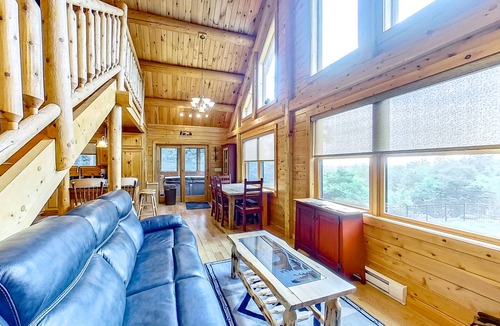 Wevertown House | 121 m² House ∙ 3 bedrooms ∙ 6 guests