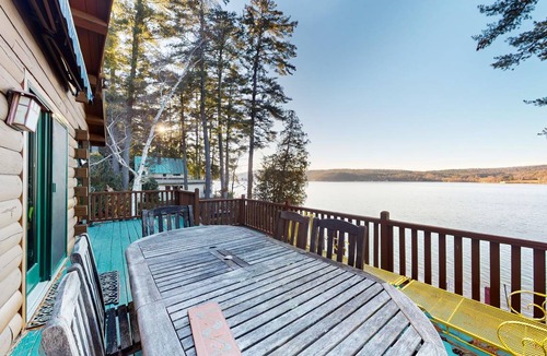 Neshobe Beach House | 121 m² House ∙ 3 bedrooms ∙ 6 guests