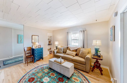 Colchester House | 122 m² Maisonette ∙ 2 bedrooms ∙ 6 guests