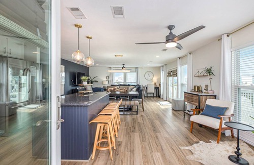 Terramar Beach House | 1220 ft² House
