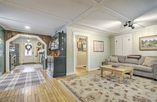 North Sutton Cottage | 125 m² Cabin ∙ 3 bedrooms ∙ 6 guests
