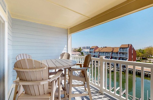 Heron Harbour Isle Condo | 126 m² Condo ∙ 3 bedrooms ∙ 6 guests