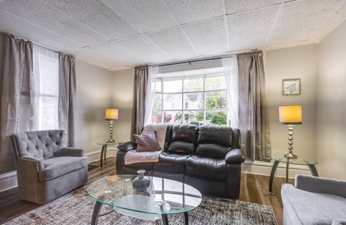 Auburn Apartment | 139 m² Apartment ∙ 2 bedrooms ∙ 4 guests
