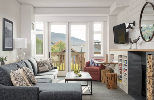 Stowe Area Cabin | #1410A | 2bdrm | Lookout | 4th floor renovated space