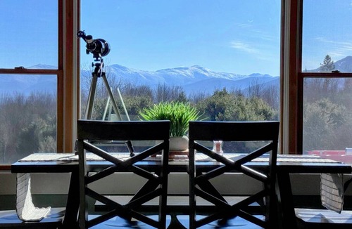 Whitefield House | 149 m² House ∙ 3 bedrooms ∙ 8 guests