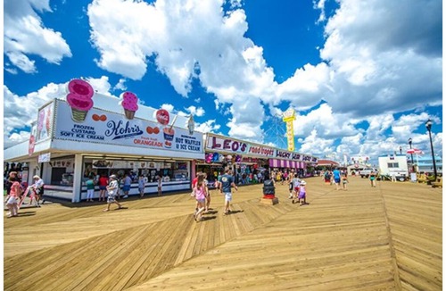 Red Bank House | 15 minutes Jersey shore
