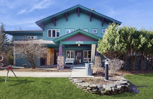 Jeffersonville Condo | 153 m² Condo ∙ 3 bedrooms ∙ 8 guests
