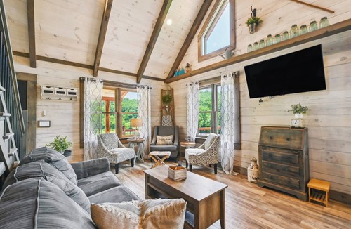 Burks Fork House | 157 m² House ∙ 3 bedrooms ∙ 10 guests