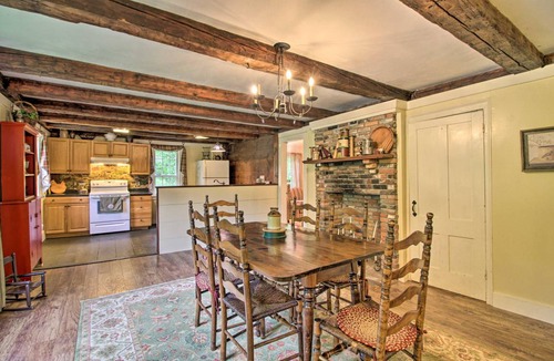 Enfield House | 157 m² House ∙ 4 bedrooms ∙ 8 guests