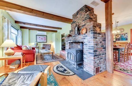 Manchester Center House | 158 m² House ∙ 2 bedrooms ∙ 4 guests