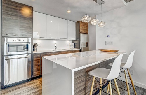 North Ocean City Condo | 15th-floor oceanfront condo with pool, central AC & beach access