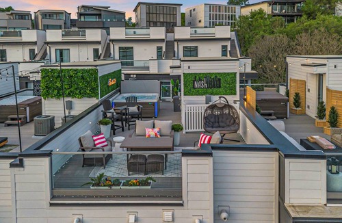Katie Hill Neighborhood House | 165 m² House ∙ 4 bedrooms ∙ 10 guests
