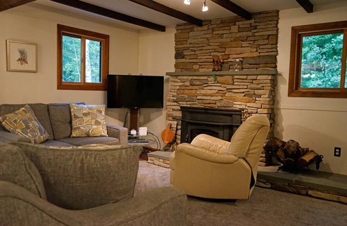Moultonborough Ski Chalet | 167 m² Chalet ∙ 4 bedrooms ∙ 9 guests