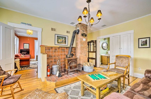 Mount Holly House | 175 m² House ∙ 5 bedrooms ∙ 10 guests