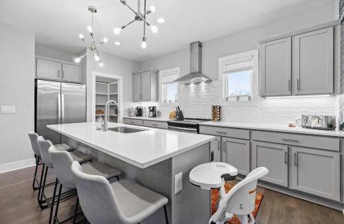 Katie Hill Neighborhood House | 175 m² House ∙ 4 bedrooms ∙ 10 guests