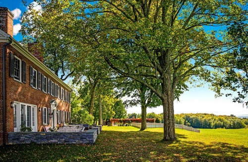 Shelburne House | 176-acre private estate and historic farmhouse on the shores of Lake Champlain