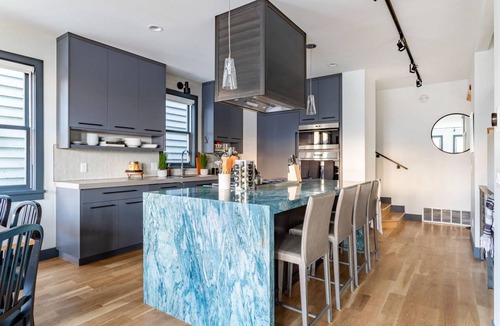North Park City House | 176 m² House ∙ 4 bedrooms ∙ 10 guests