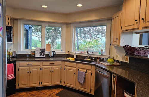 White River Junction House | 180-degree panoramic views of Vermont's mountains from the Living room, Hot Tub