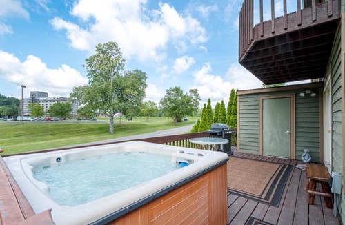 McHenry House | 182 m² House ∙ 3 bedrooms ∙ 10 guests