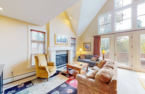 Proctorsville Condo | 188 m² Condo ∙ 3 bedrooms ∙ 14 guests